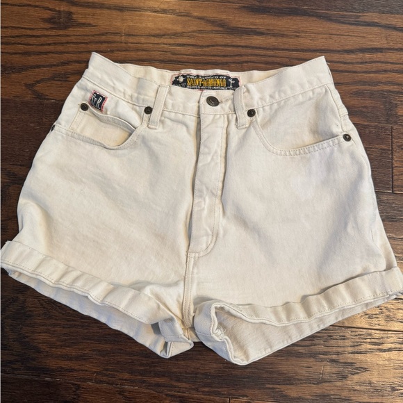 Richmond Pants - The legend of Saint-Romando women’s size 9  Cream High Waist Shorts